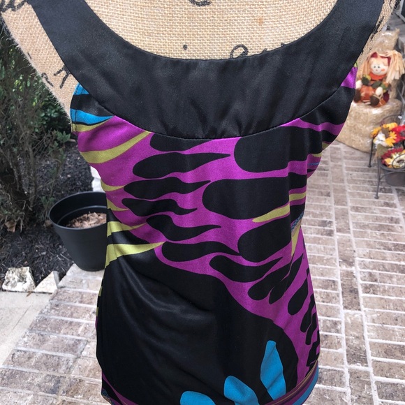 Top - Picture 3 of 6